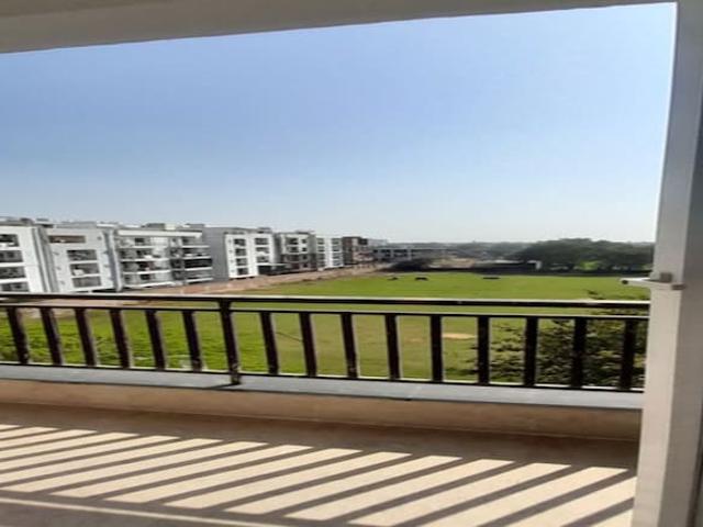 BPTP Astaire Garden Monet Floors 3 Bedroom 175 Sq. Yd. Builder Floor in Sector 70a Gurgaon Listing ID: #10043