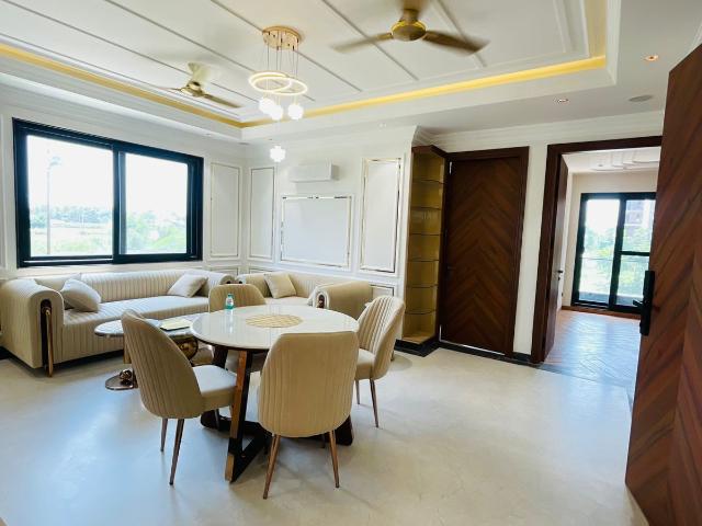 BPTP Astaire Gardens Pedestal Floors 3 Bedroom 1149 Sq. Ft. Builder Floor in Sector 70a Gurgaon Listing ID: #10200