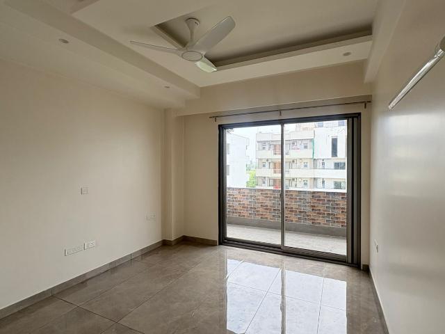 BPTP Astaire Gardens Pedestal Floors 133 Sq. Yd. Plot in Sector 70a Gurgaon Listing ID: #10366