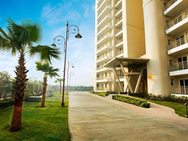 BPTP Discovery Park 3 Bedroom 1870 Sq. Ft. Apartment in Sector 80 Faridabad Listing ID: #10364