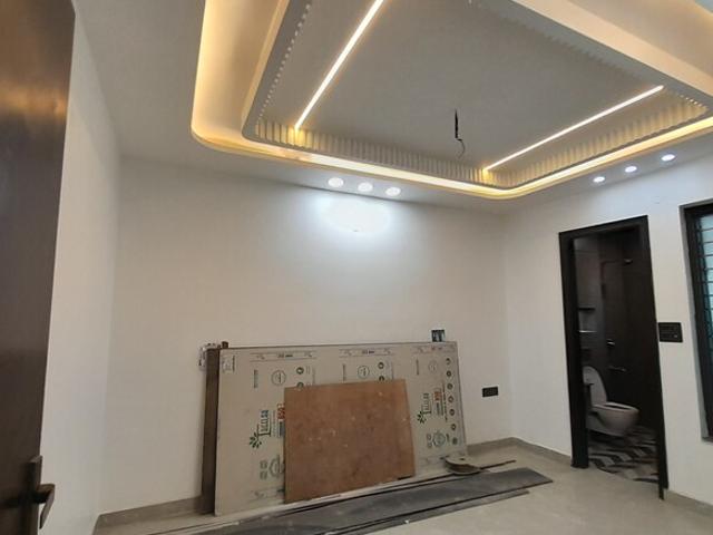 BPTP District 3 Bedroom 250 Sq. Ft. Builder Floor in Sector 81 Faridabad Listing ID: #10404