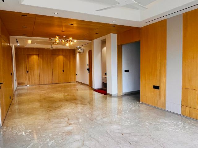 BPTP Floors 4 Bedroom 2550 Sq. Ft. Apartment in Sector 70 Gurgaon Listing ID: #9924