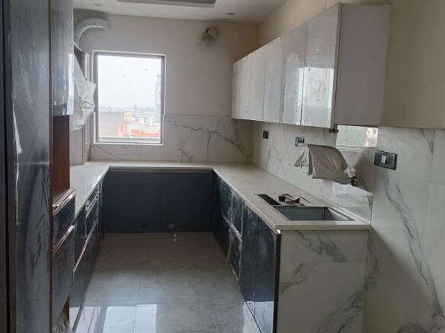 BPTP Park 81 4 Bedroom 300 Sq. Yd. Builder Floor in Sector 81 Faridabad Listing ID: #9954