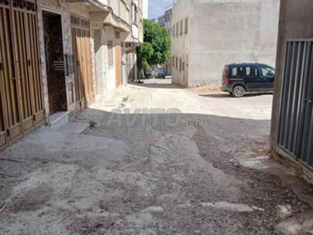 بقعة أرضية ممتازة للبيع