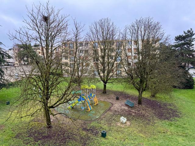 Brou sur Chantereine Appartement 4 pièces lumineux 3 chambres 73m2