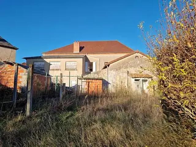 Broût Vernet 03110 Achat / Vente maison 11 pièces t11