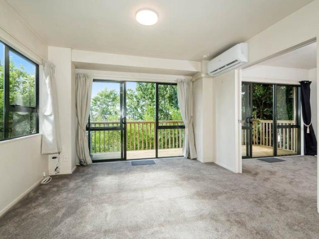 browns bay, 1 bedroom