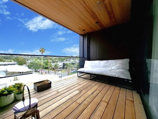 browns bay, 2 bedrooms