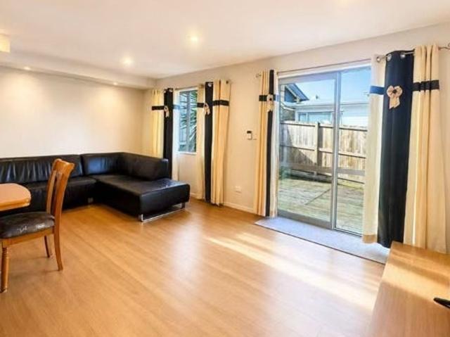 browns bay, 2 bedrooms