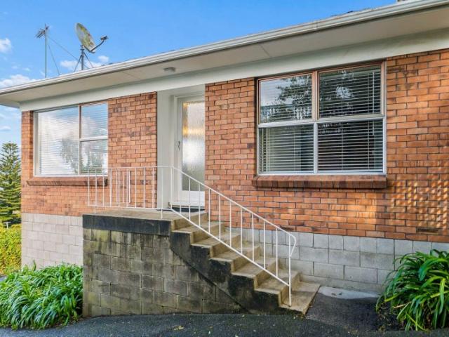 browns bay, 2 bedrooms