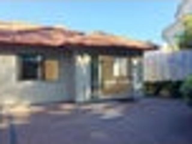 Browns Bay, 2 bedrooms, $680 pw