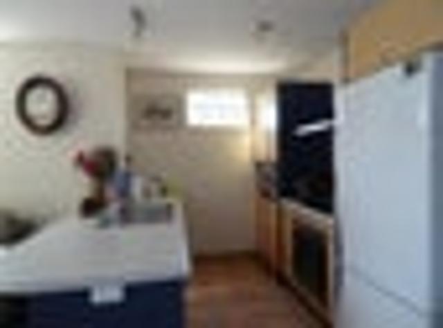 Browns Bay, 2 bedrooms, $700 pw