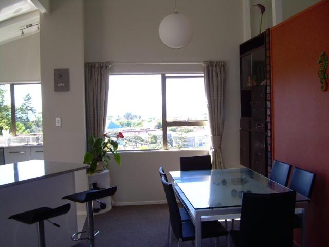 browns bay, 2 bedrooms