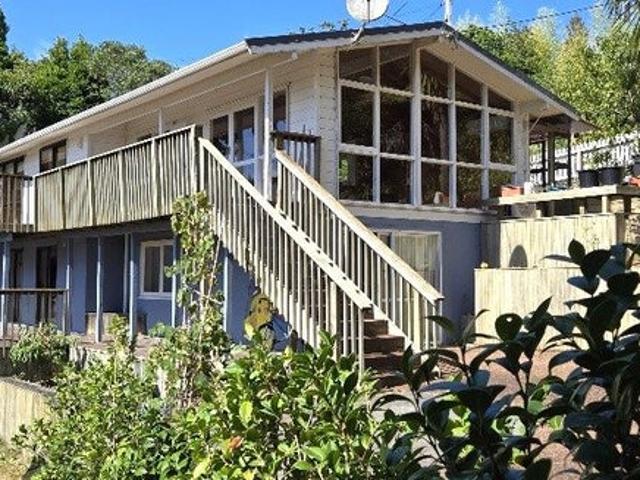 browns bay, 3 bedrooms