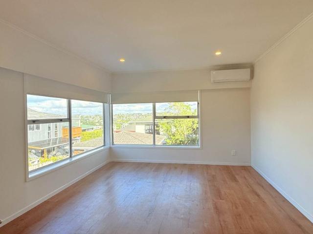 browns bay, 3 bedrooms