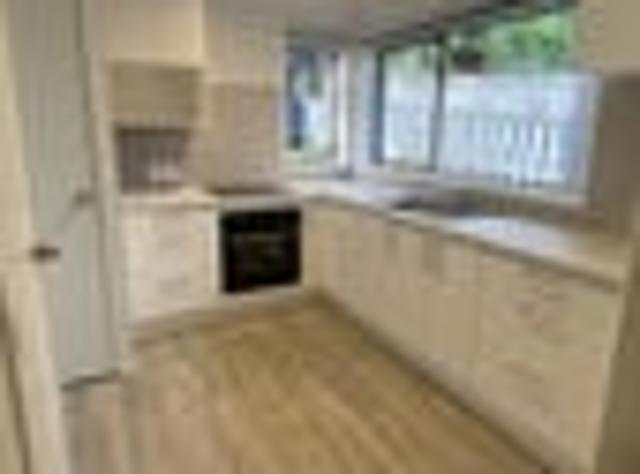 Browns Bay, 3 bedrooms, $660 pw