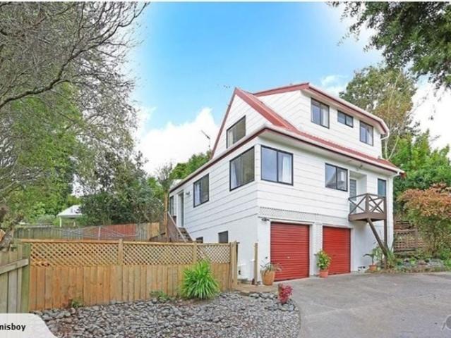 browns bay, 3 bedrooms