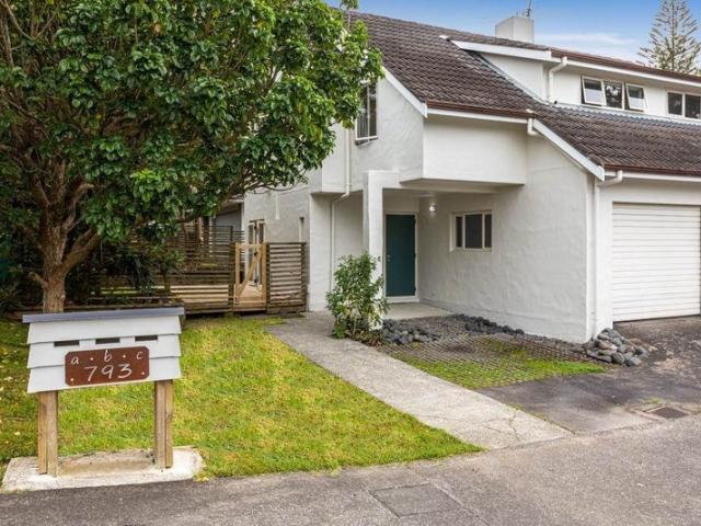 browns bay, 3 bedrooms