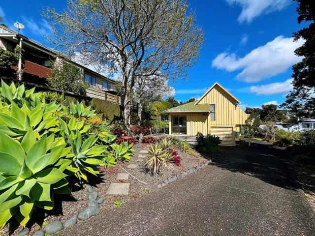 Browns Bay, 3 bedrooms