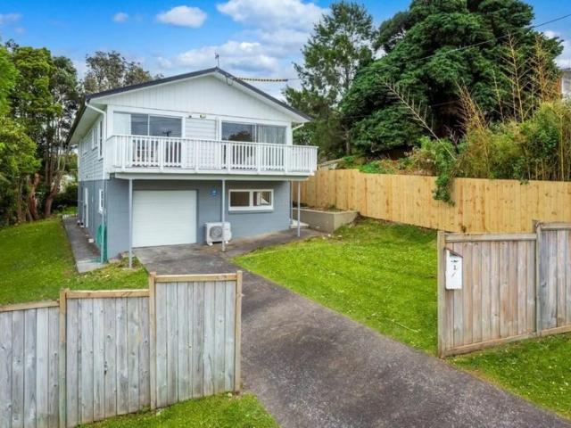 browns bay, 3 bedrooms