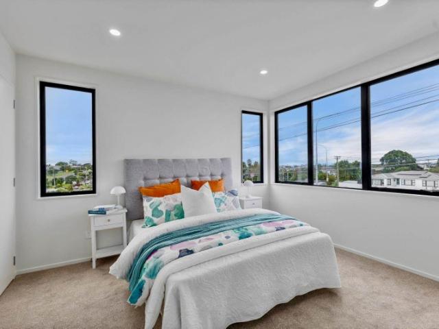 browns bay, 4 bedrooms