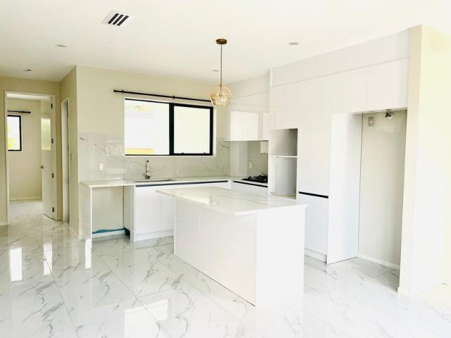 browns bay, 4 bedrooms