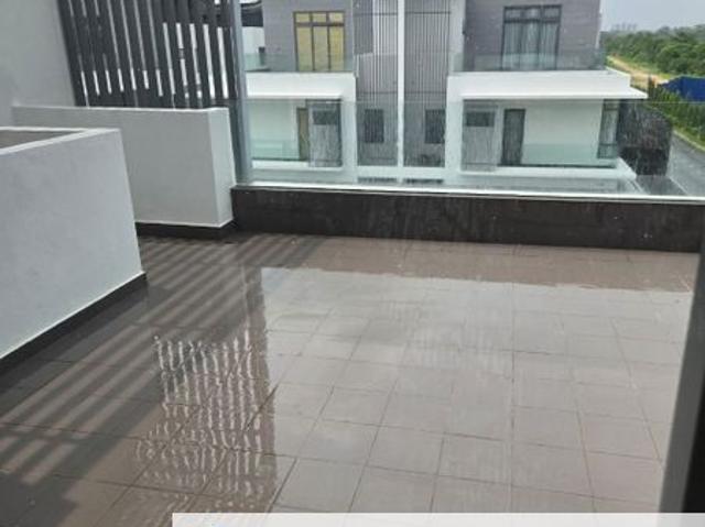 Broadleaf Residences