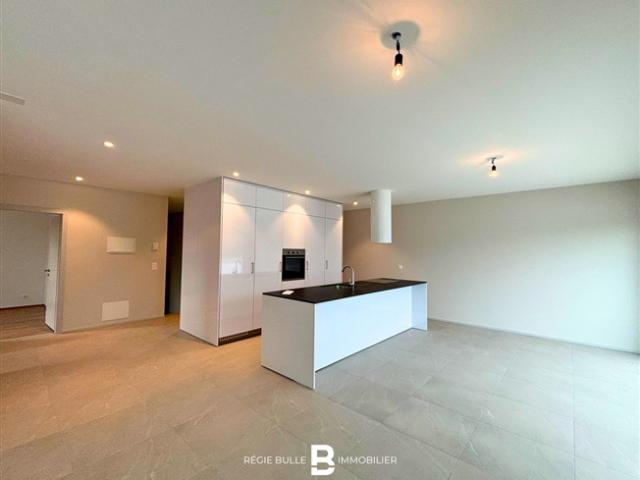 Broc – Prächtiges Penthouse mit 4,5 Zimmern zu mieten