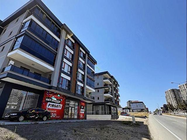 BROKER POİNT'TEN BALAÇTA HAVUZLU SİTEDE ULTRA LÜKS 3+1