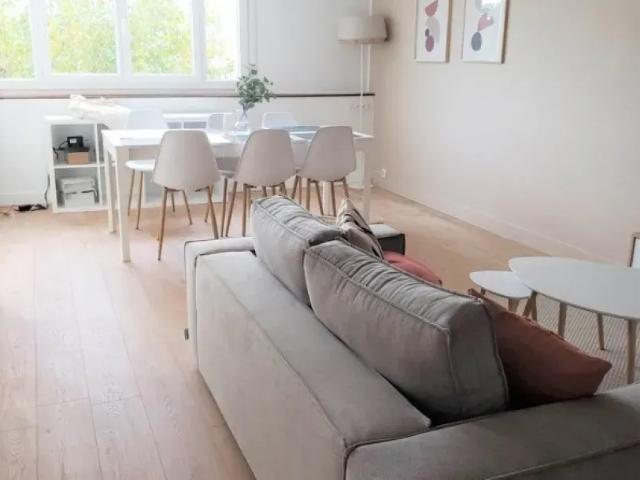 Bron Appartement 1 pièce 9.01 m²