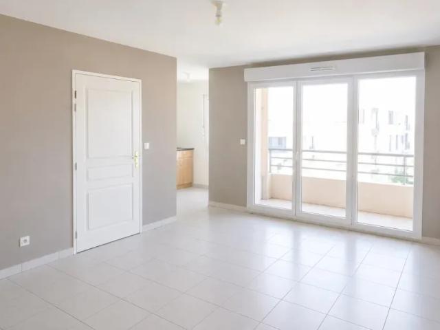Bron Appartement 2 pièces 45 m²