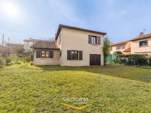 Bron Les Genêts Proximité Montchat Rare Maison de 4 ch sur une magnifique parcelle de 645m²