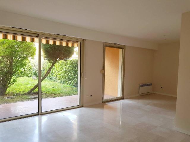 Bron Location Appartement 69