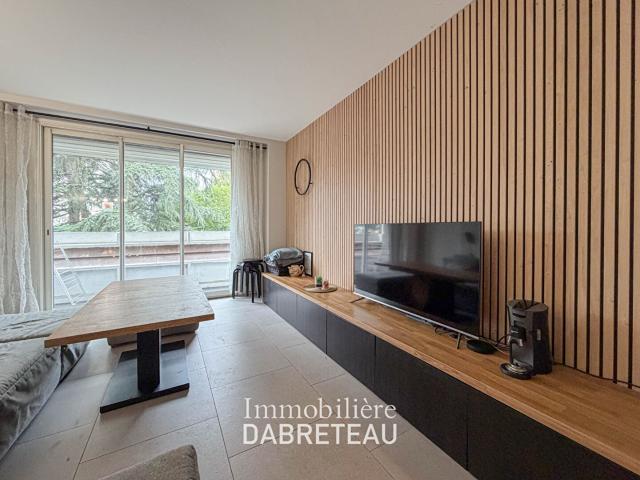Bron Location Appartement 69