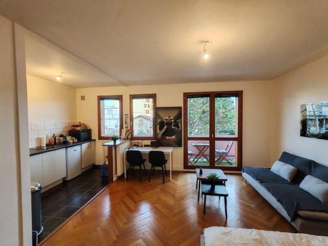 Bron Location Appartement 69