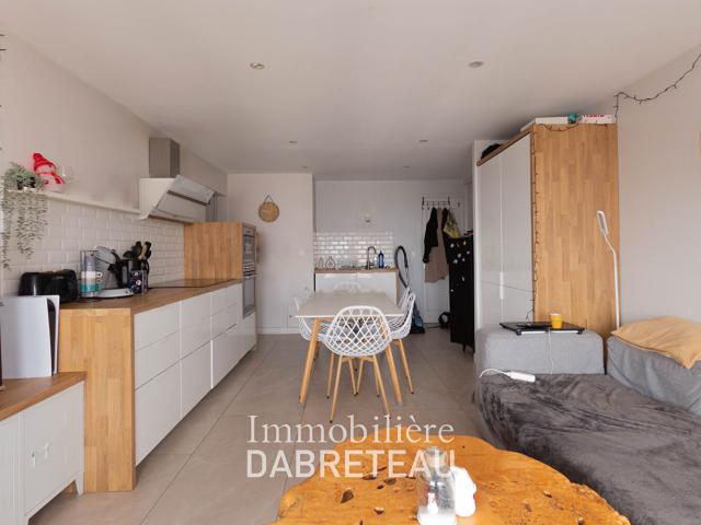 Bron Location Appartement 69