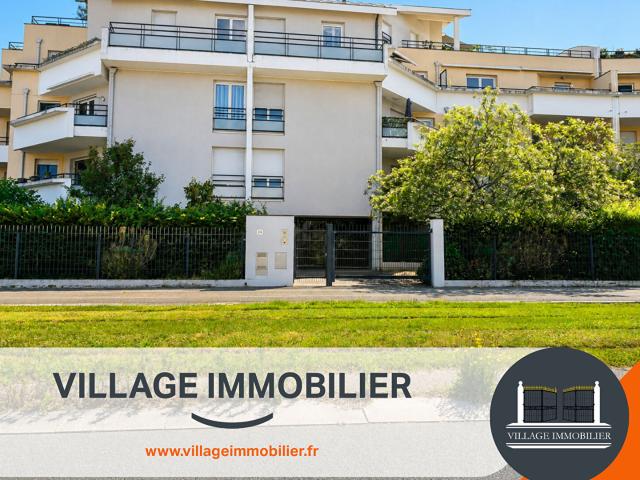 Bron T3 avec balcon et garage double !