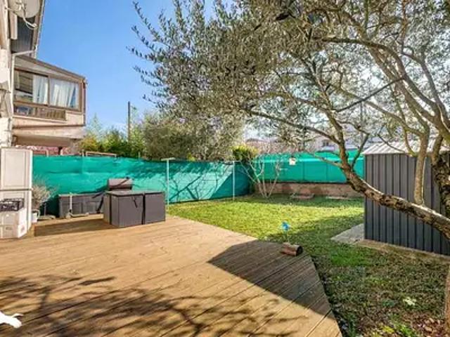 Bron 69500 Achat / Vente maison 3 pièces t3 au dernier étage parking