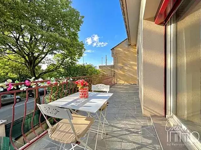 Bron 69500 Achat / Vente appartement 1 pièce t1 au dernier étage