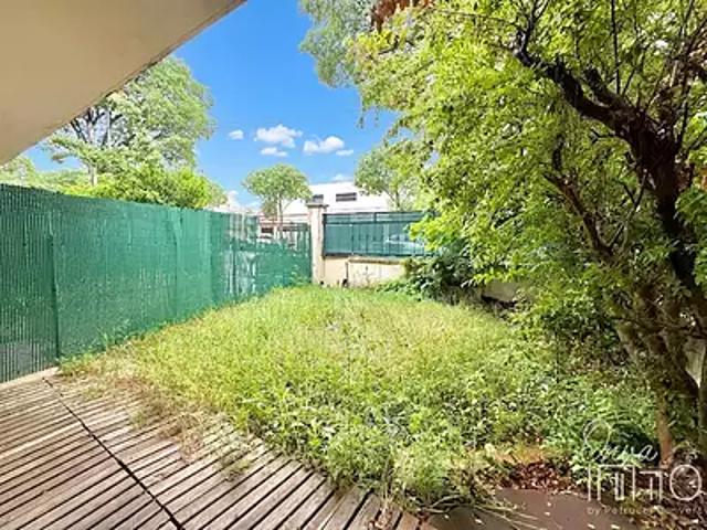 Bron 69500 Achat / Vente appartement 1 pièce t1 terrasse