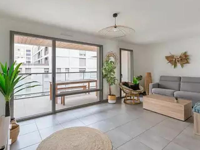 Bron 69500 Achat / Vente appartement 4 pièces t4 terrasse