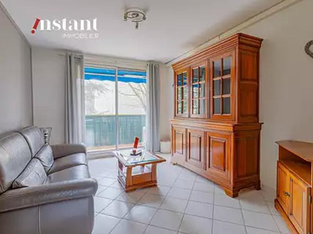 Bron 69500 Location appartement 2 pièces t2