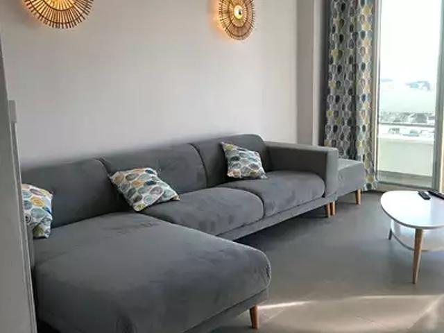 Bron 69500 Location appartement 6 pièces t6 au dernier étage terrasse