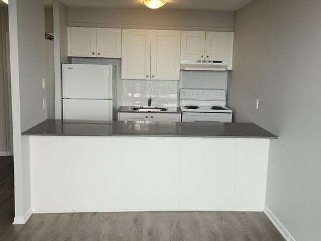 Bronson Place 1 Bedroom Apartment for Rent at 440 Gloucester St, Ottawa, ON K1R 7T8 Centretown