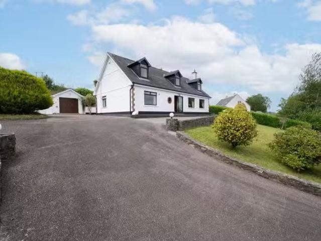 Bronx Hill, Curraghbeg, Inishcarra, Co. Cork, P31C526 is for s.