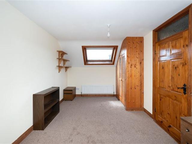 Bronx Hill, Curraghbeg, Ovens, Co. Cork Sherry FitzGerald Cork 4915 MyHome. Ie Residential