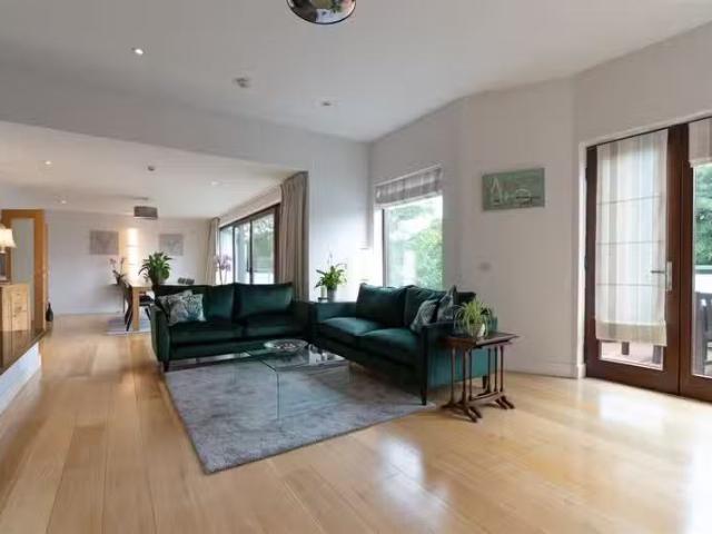 Brookfield Court, Dartry, Dublin 6, D06 FP49