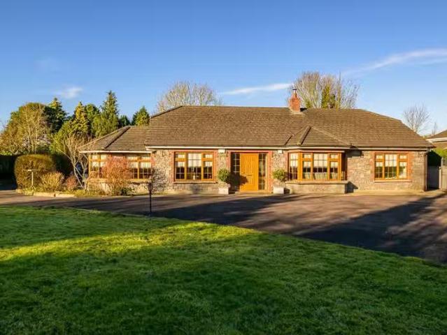 Brookfield House, Waters Lane, Commons Road, Navan, Co. Meath.
