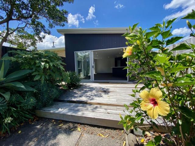 brookfield, 3 bedrooms