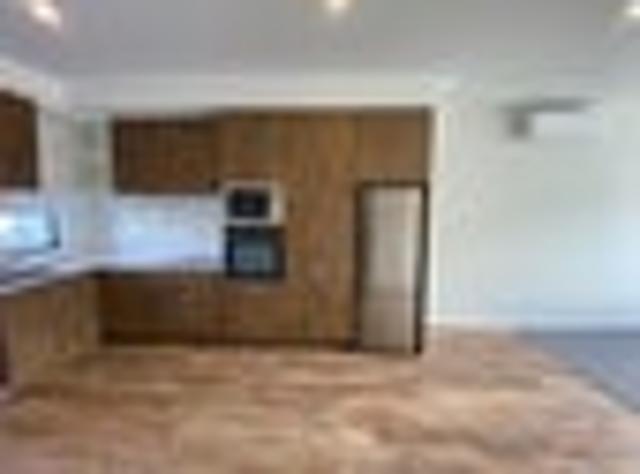 Brookfield, 3 bedrooms, $730 pw